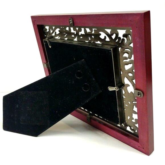 Vintage Connoisseur Cherry Wood Divided Photo Frame Fleur De Lis 2.5” x 3.5” - Picture 2 of 8